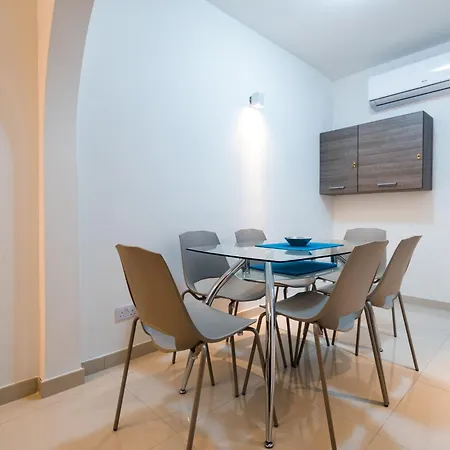 Sh6a - 2 Bedroom In Qawra