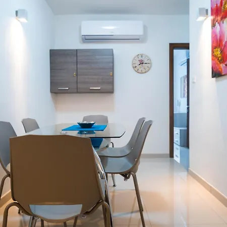 Sh6a - 2 Bedroom In Qawra